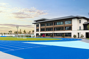 藍(lán)灣未來領(lǐng)導(dǎo)力學(xué)校