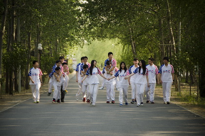 愛迪美國高中畢業照