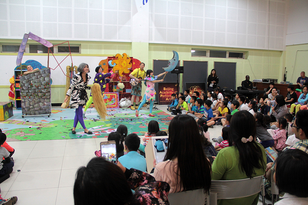 力邁國際學校話劇演出