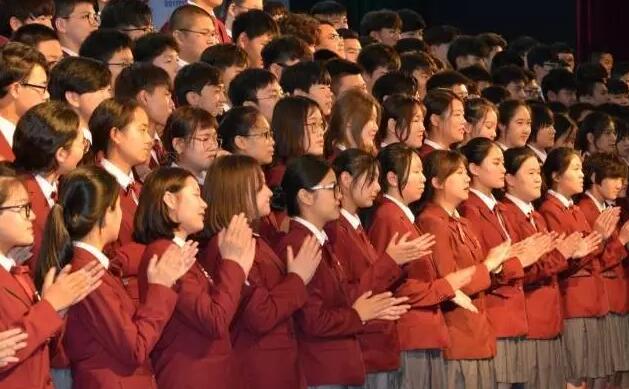 北京愛迪國際學校畢業季:以夢為馬 不負青春