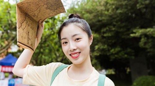 2018걱мӇHWУʲô׃