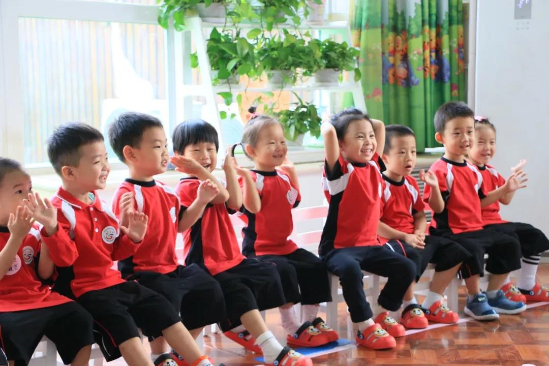 在北京愛迪幼兒園的一天,你的孩子是這樣度過的...