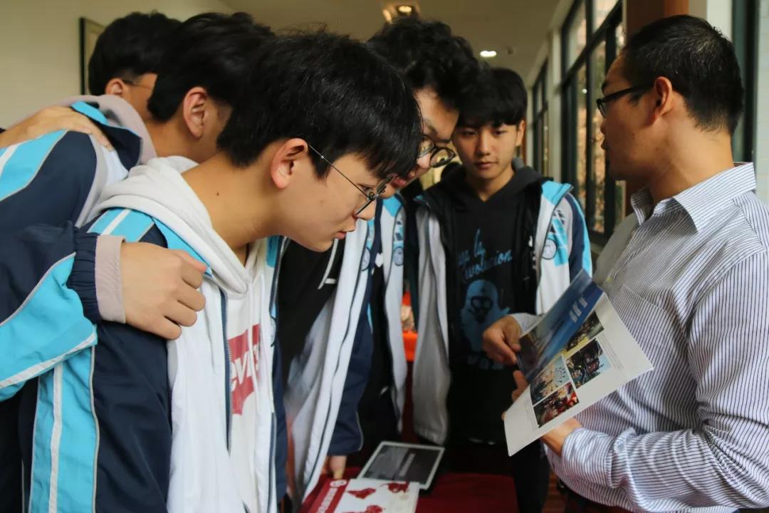 美國八所名校招生官到訪中育貝拉國際高中梅村校區