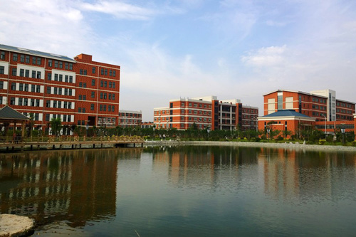 河南應用技術職業學院護理專業招生