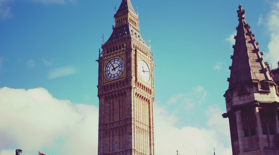 國際學(xué)校只教孩子英語,一點(diǎn)中文也不教?未必!