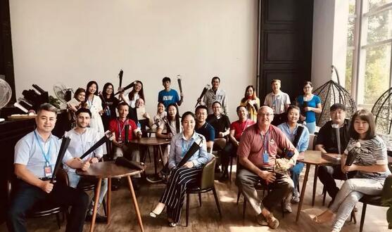 中育貝拉國際高中