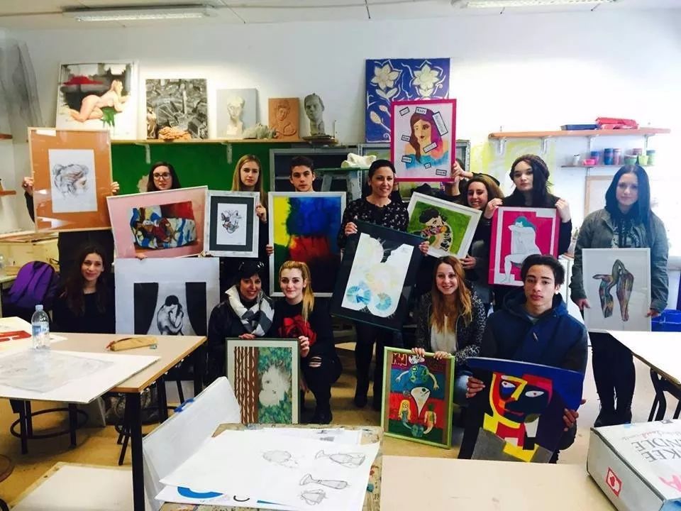 新府學外國語學校