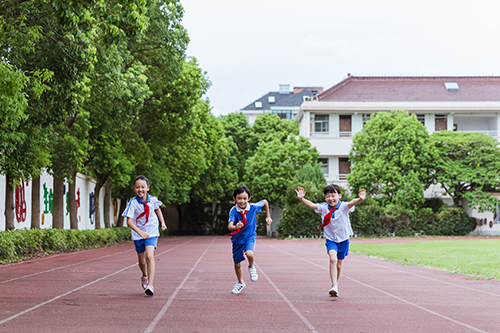 國(guó)際小學(xué)費(fèi)用