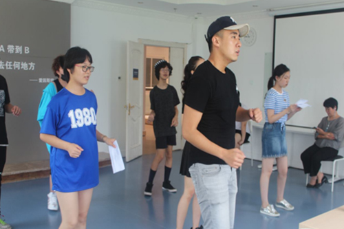 中國煤礦文工團藝術學校國際部