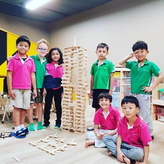 為什么明星都熱衷于選擇國際學(xué)校