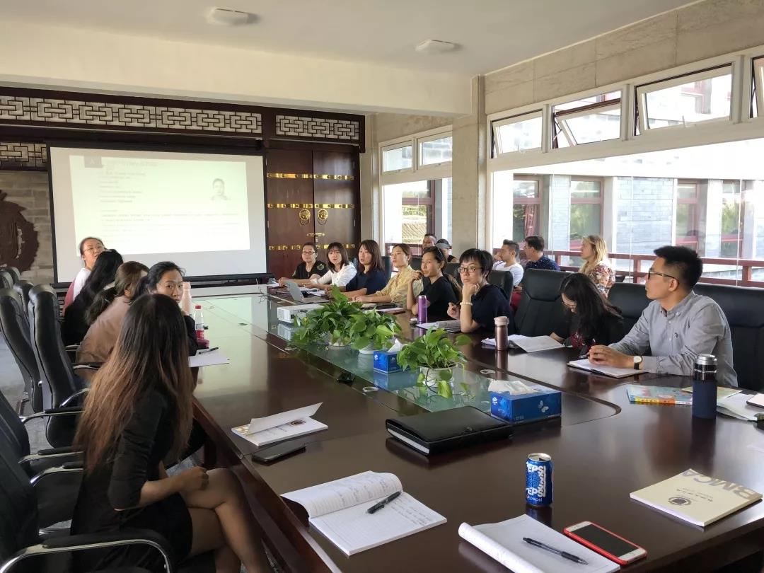 北京明誠外國語學校