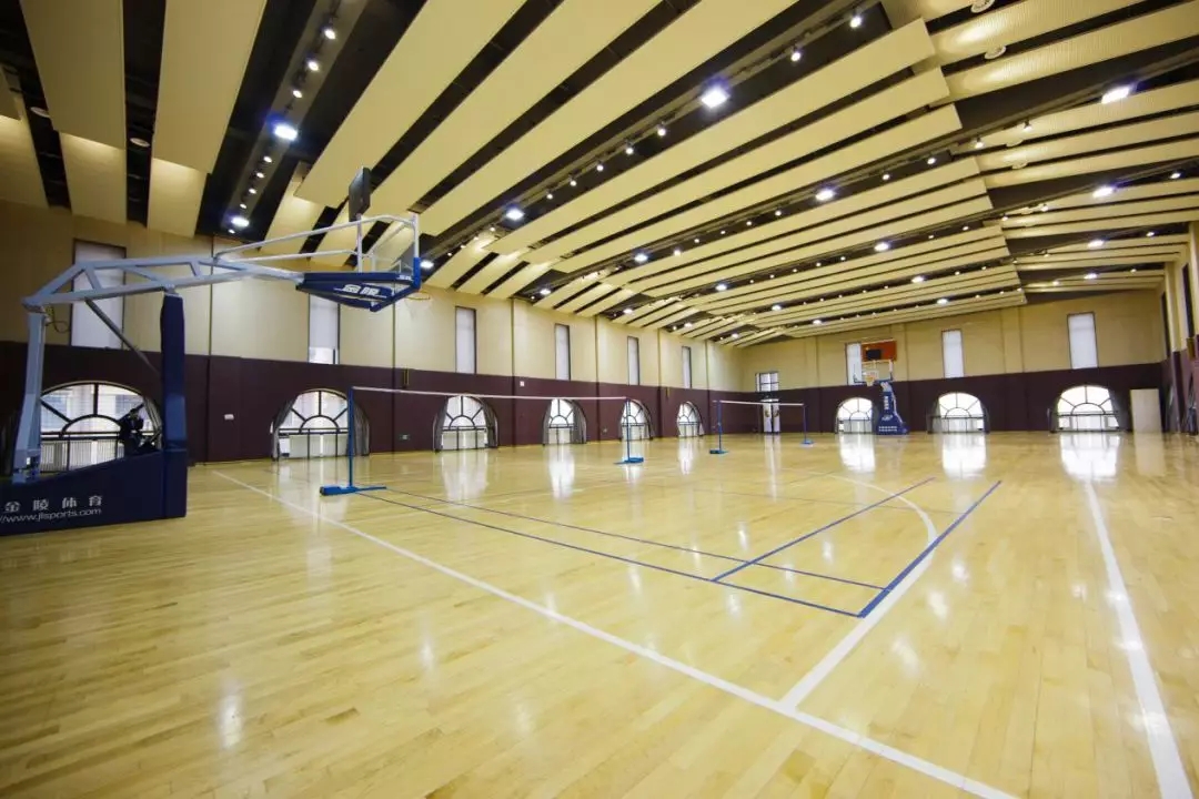 天津黑利伯瑞學(xué)校