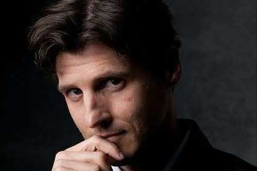 北京明誠外國語學校