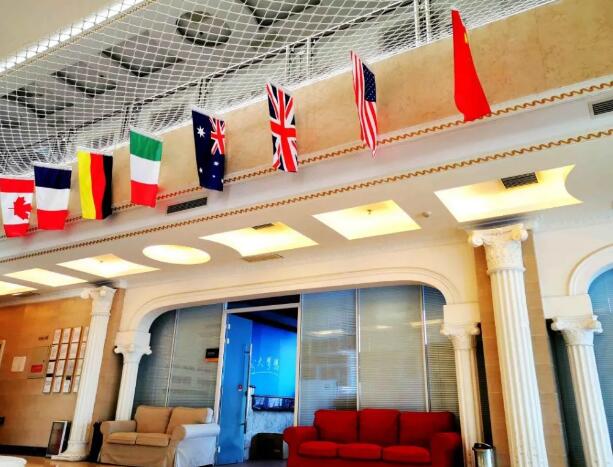 拔萃橘郡OCAHS課程學部國際學校環境