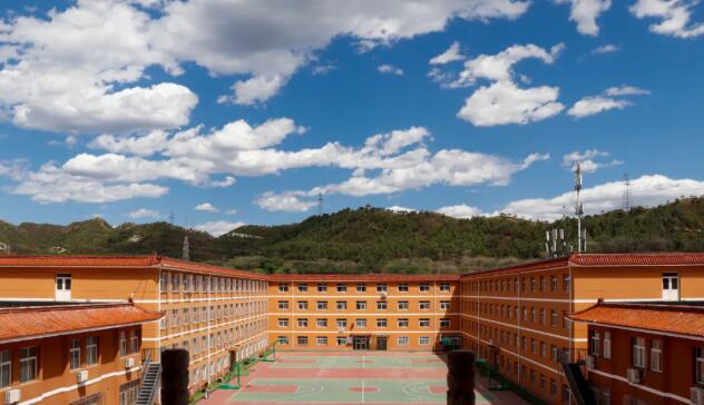 北京東方紅學校