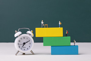 同等學力申碩報名時間是什么時候