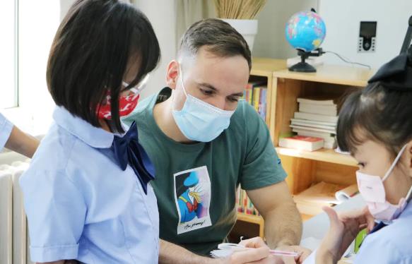 北京市忠德學校