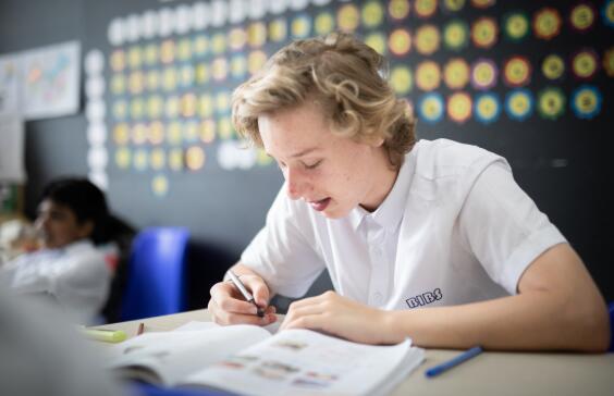 青苗國際雙語學校懷柔校區