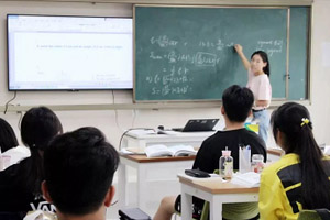 海淀尚麗外國語學校高中