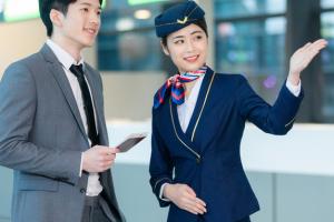 大專學航空服務專業學什么課程?