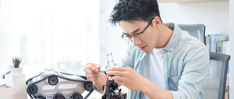 飛機電子設備維修專業專科的優勢有哪些?