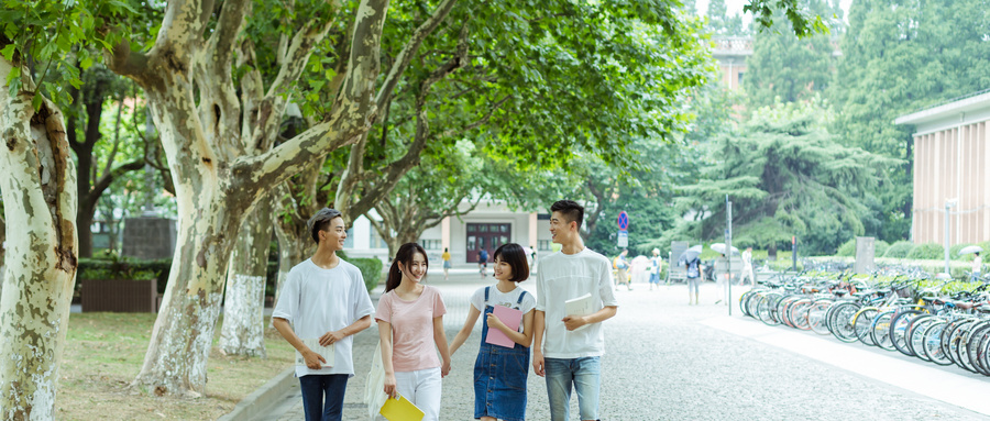 初中生在山東上大學需要多少錢?