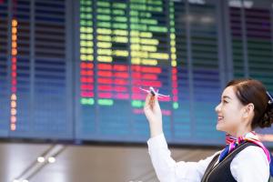 黑龍江工業學院國際乘務培訓中心航空服務專業學費多少？