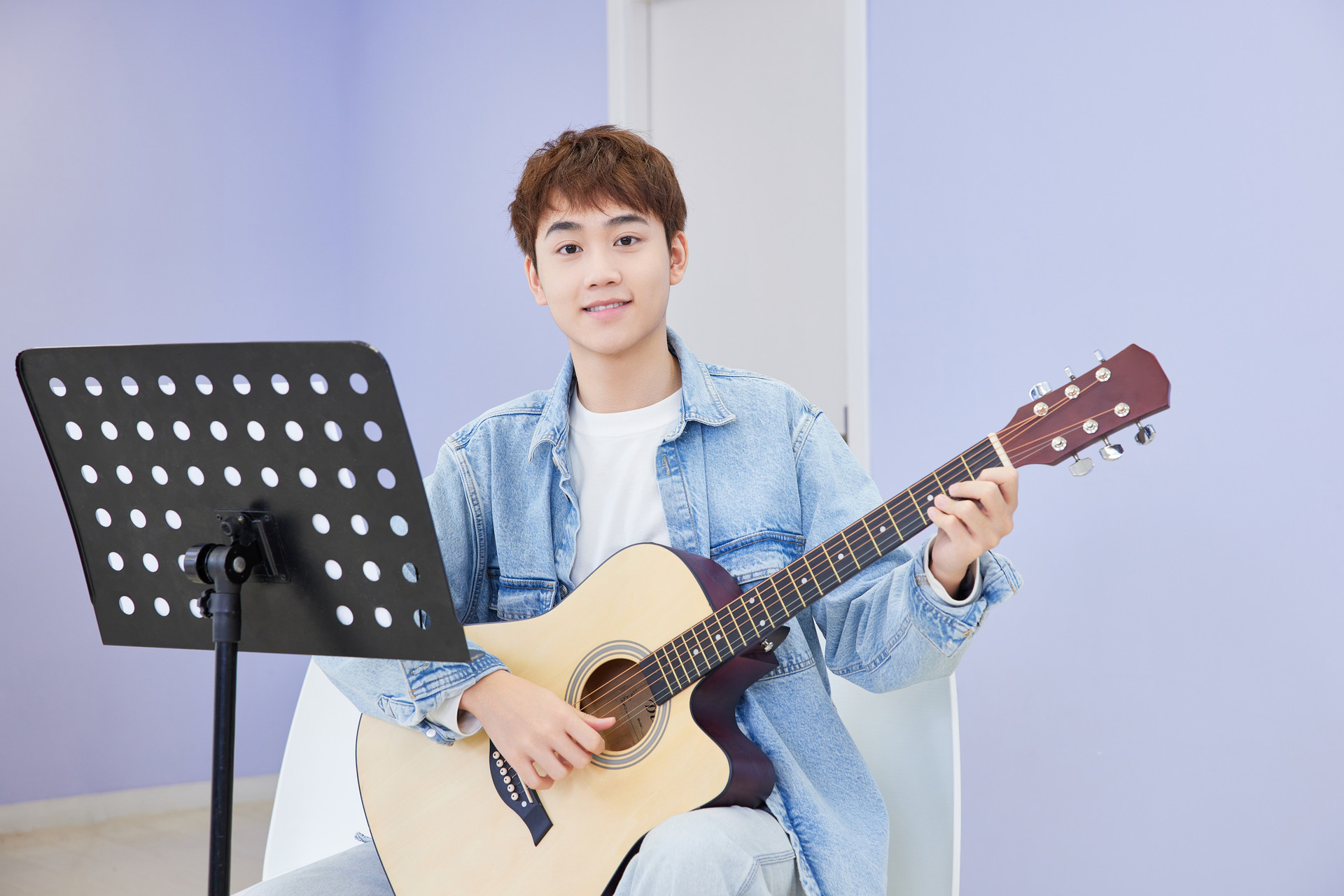 表演專業(yè)藝考報名條件是什么?