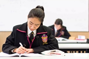 天津黑利伯瑞國際學校課程表