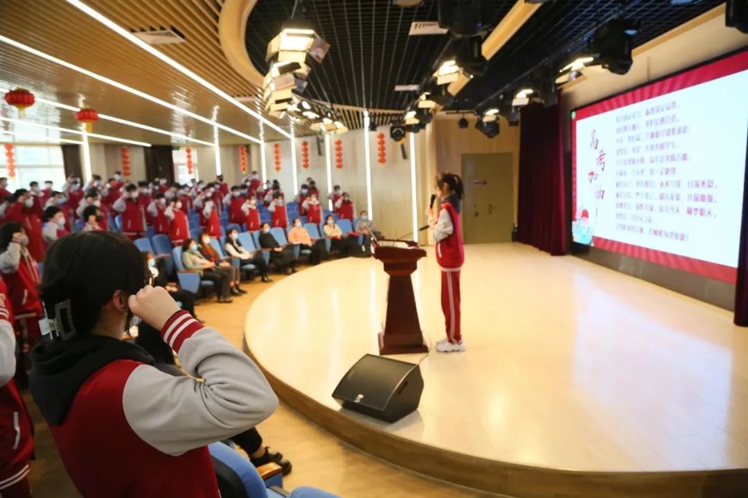 北京市豐臺區(qū)新北賦學(xué)校(原北大附屬實驗學(xué)校)百日誓師