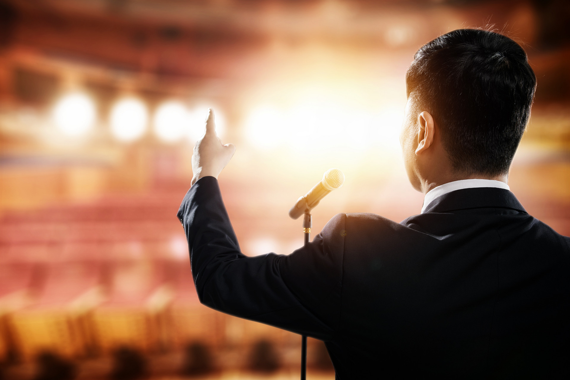 播音主持專業找什么工作合適?