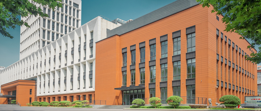 高中畢業能直接報考成人本科嗎?