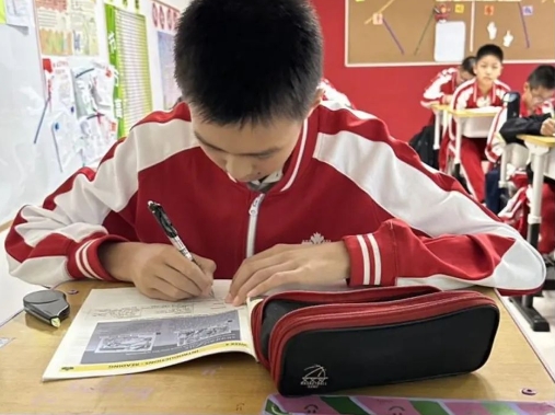 一起看看北京中加學校新學期新開設課程有哪些!