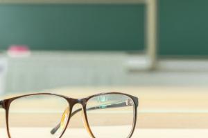 男孩子考不上高中,讀五年制大專什么專業(yè)好?