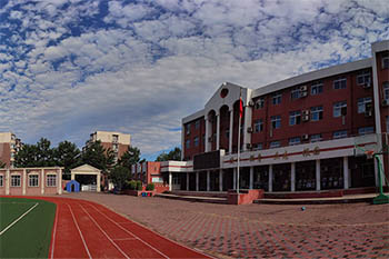 北京市海淀區崛起實驗學校.jpg