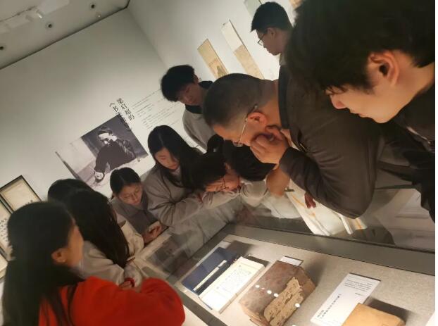 北京愛(ài)迪學(xué)校澳洲高中