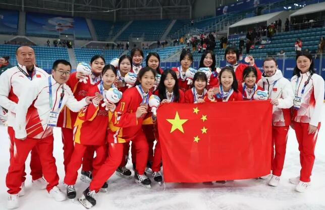 北京市朝陽區凱文學校冰球學子