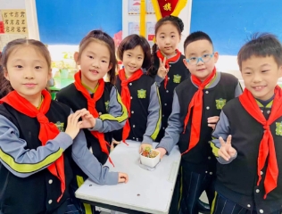 北京市通州區私立樹人學校植樹節活動順利開展