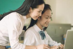 高考300分可以報(bào)考信陽(yáng)職業(yè)技術(shù)學(xué)院?jiǎn)幔? height=