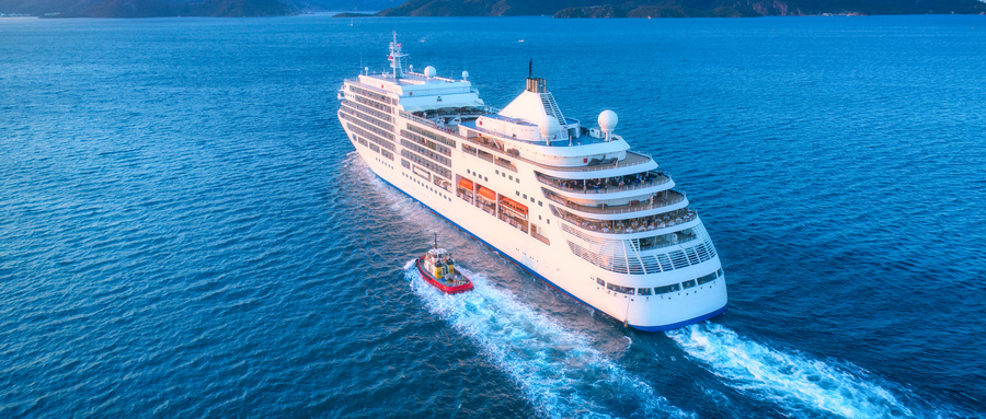 國際郵輪乘務管理專業高考分數線高嗎?