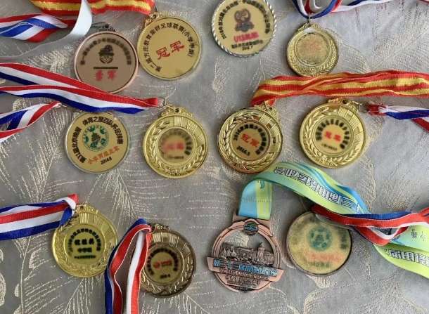 北外同文外國語學校優秀畢業生