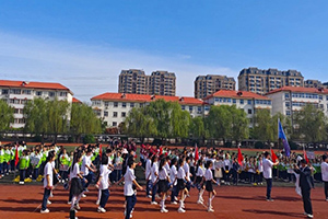 2024年華油榮德小學開展第五屆春季趣味運動會！