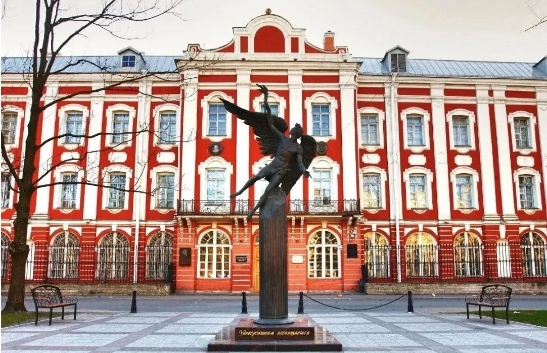 北京市匯賢學校俄羅斯預科班招生簡章