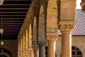 京城學校官網入口:內含師資、課程、收費標準等