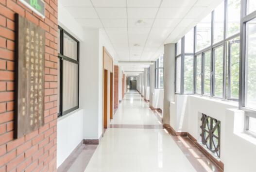 英領國際學校招外地生嗎