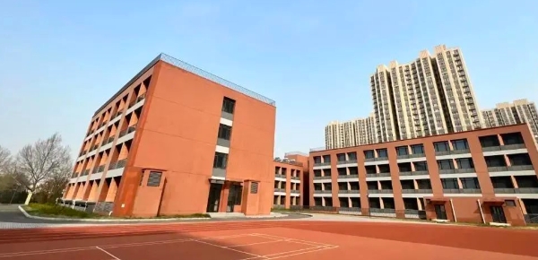 芳草地國際學校富力分校麗景嘉苑校區