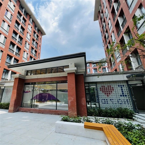 成都七中國際部新生校園生活