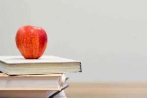 2025걱ʮһo(j)HW(xu)УW(xu)M(fi)٣