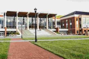 北京市海淀區崛起實驗學校初中部怎么樣?看看家長們的評價!