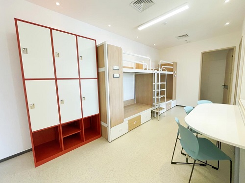 天津法耀高中生能走讀嗎